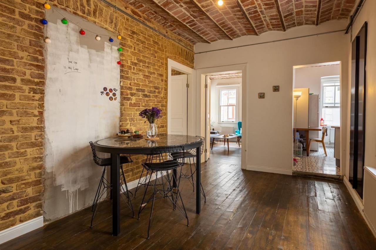 Renovated Apartment At The Heart Of Istanbul With Huge Terrace Istambul Exterior foto